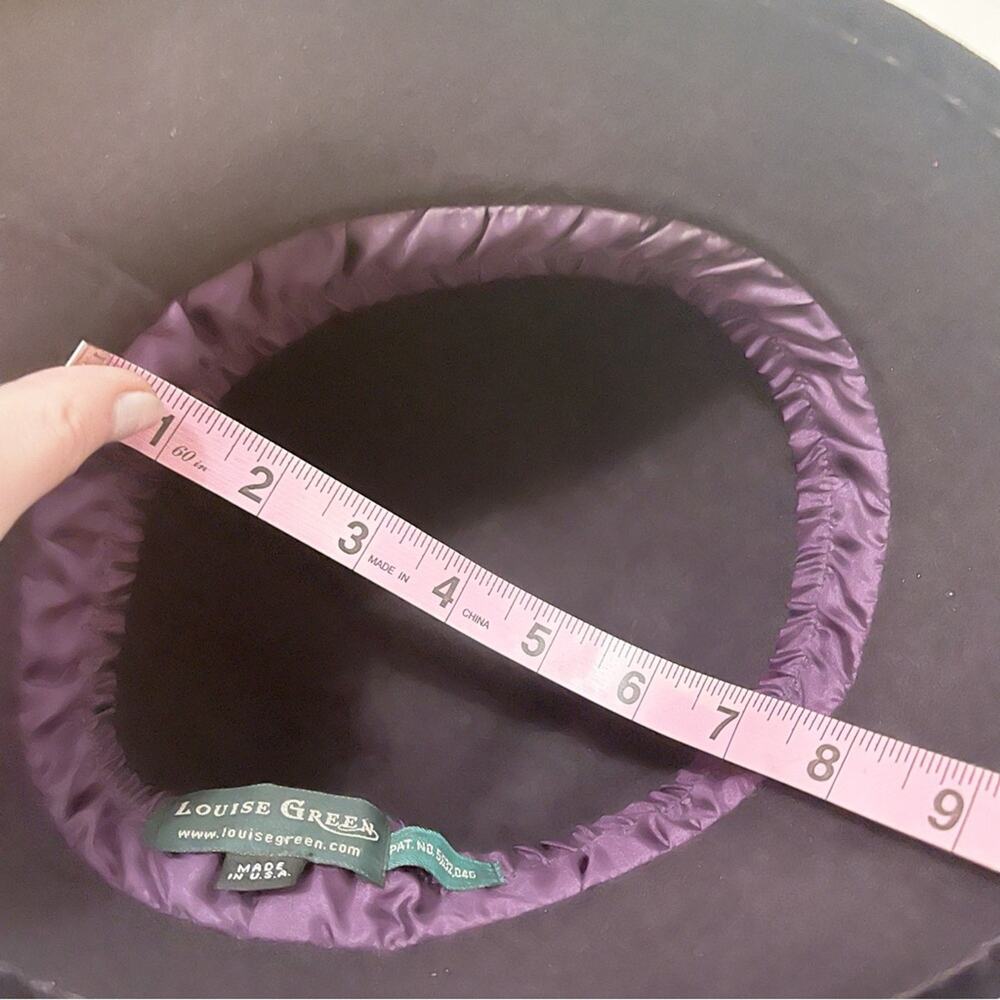 VINTAGE Louise Green Dark Purple Velour Hat with Bow - Picture 6 of 6